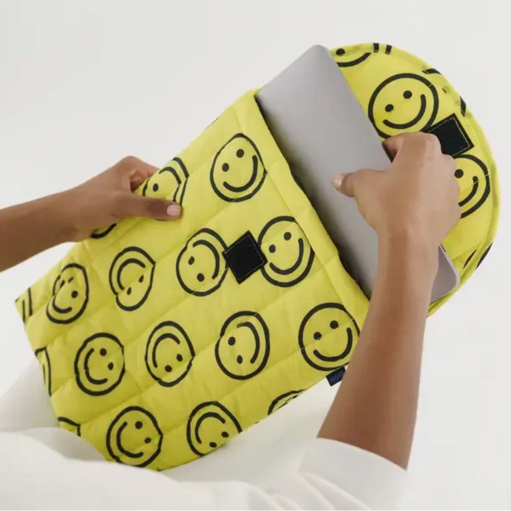 Puffy Laptop Sleeve 16"- Yellow Happy